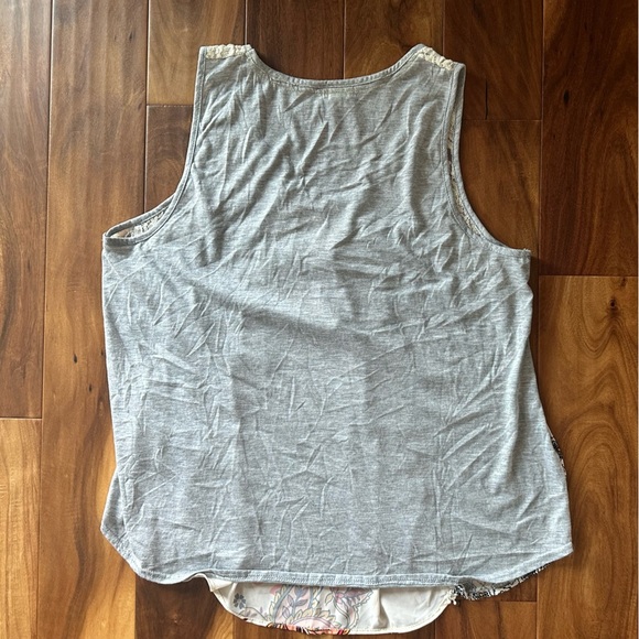 Skylar + Jade Grey Cotton and Cream Lace Tank size 1X - Picture 2 of 4
